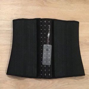 NWT ✨ WAIST TRAINER Sports Waist Trainer - Corset /Cincher / Faja / shapewear
